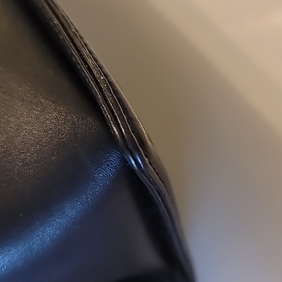 Chanel Boy Bag - Picture 8 of 16